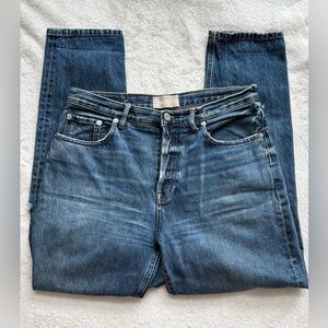 Everlane Women’s The Cheeky Jean Cropped Distressed Medium Wash - Size 30